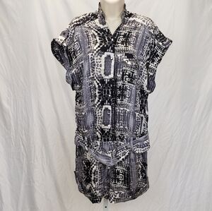 Bebe Snakeskin Romper Shorts with belt size large